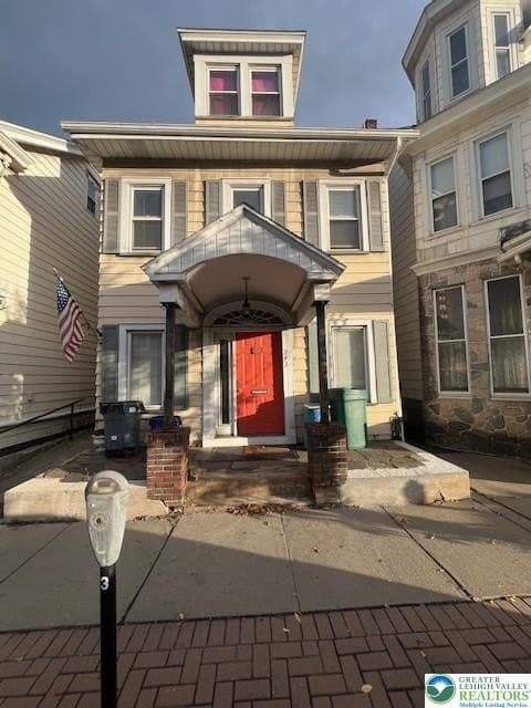 243 E Broad St Unit 4