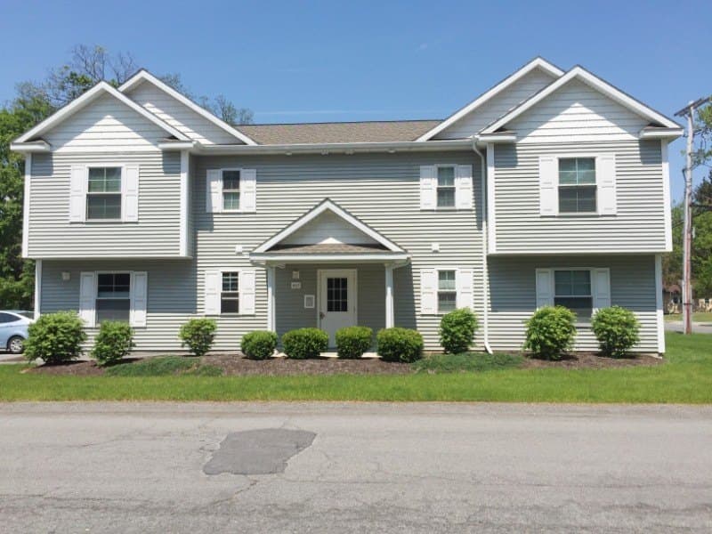 465 Kings Rd Apt 4