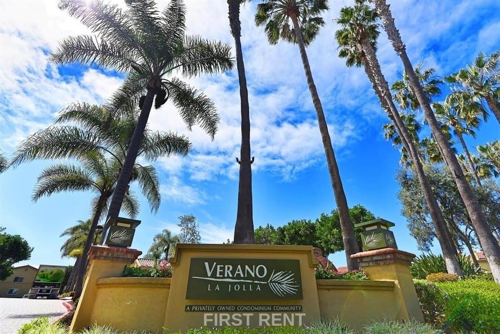 7585 Charmant Dr Unit 802