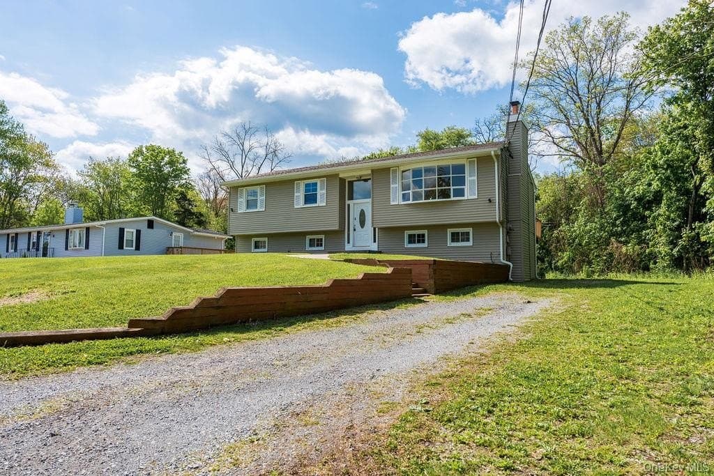 5 Idlewild Dr