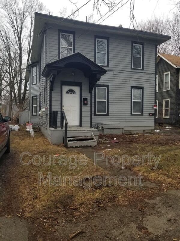 514 W First St Apt A