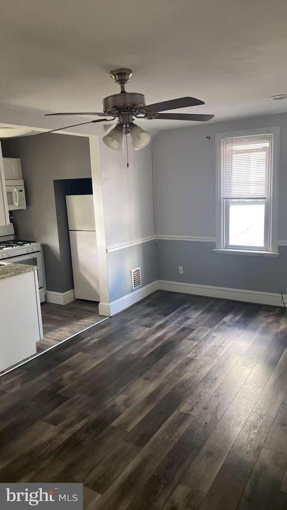 1662 Old York Rd Unit 2ND