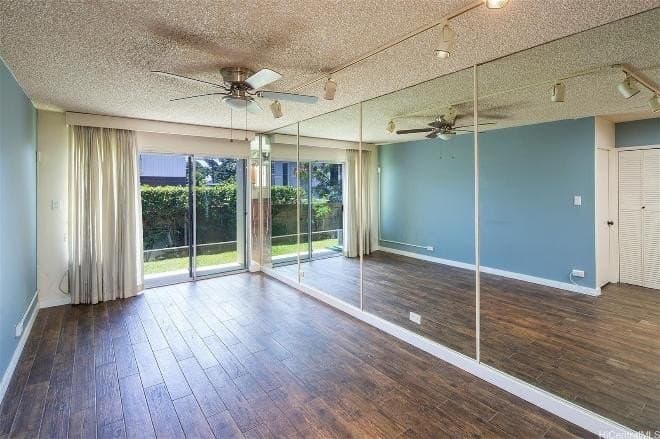 212 Huali St Apt 104
