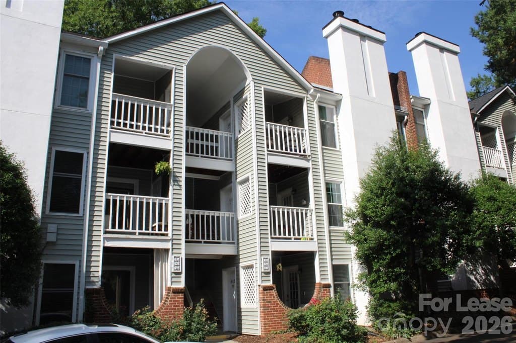 430 Queens Rd