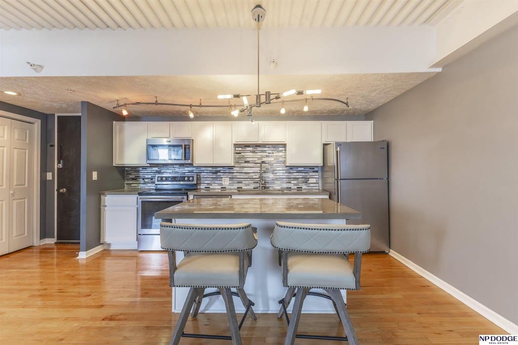 105 N 31st Ave Apt 701