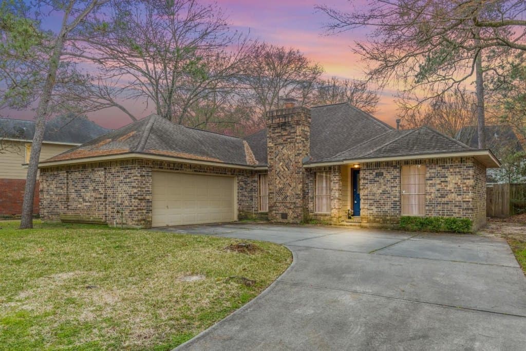 3339 Three Pines Dr