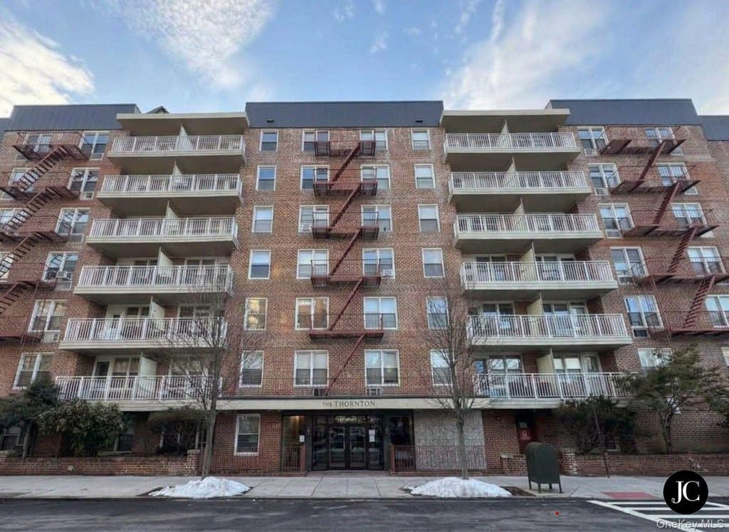 68-20 Selfridge St Unit 3L