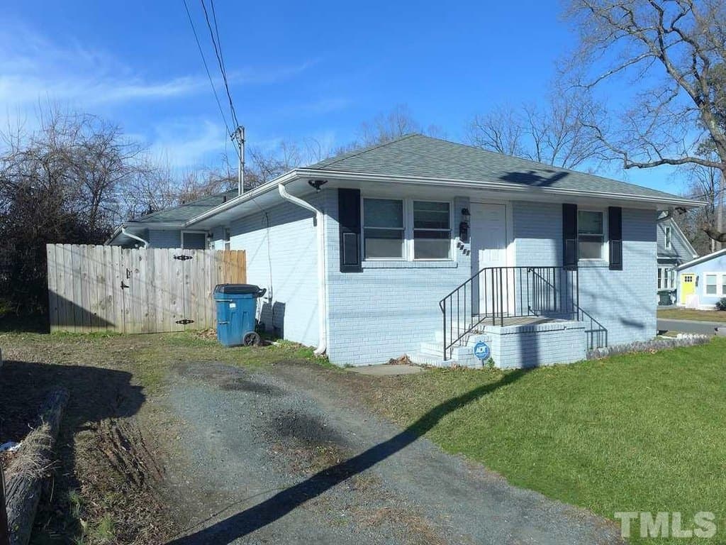 1411 Gearwood Ave