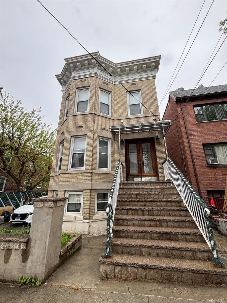 2866 Dudley Ave Unit 1