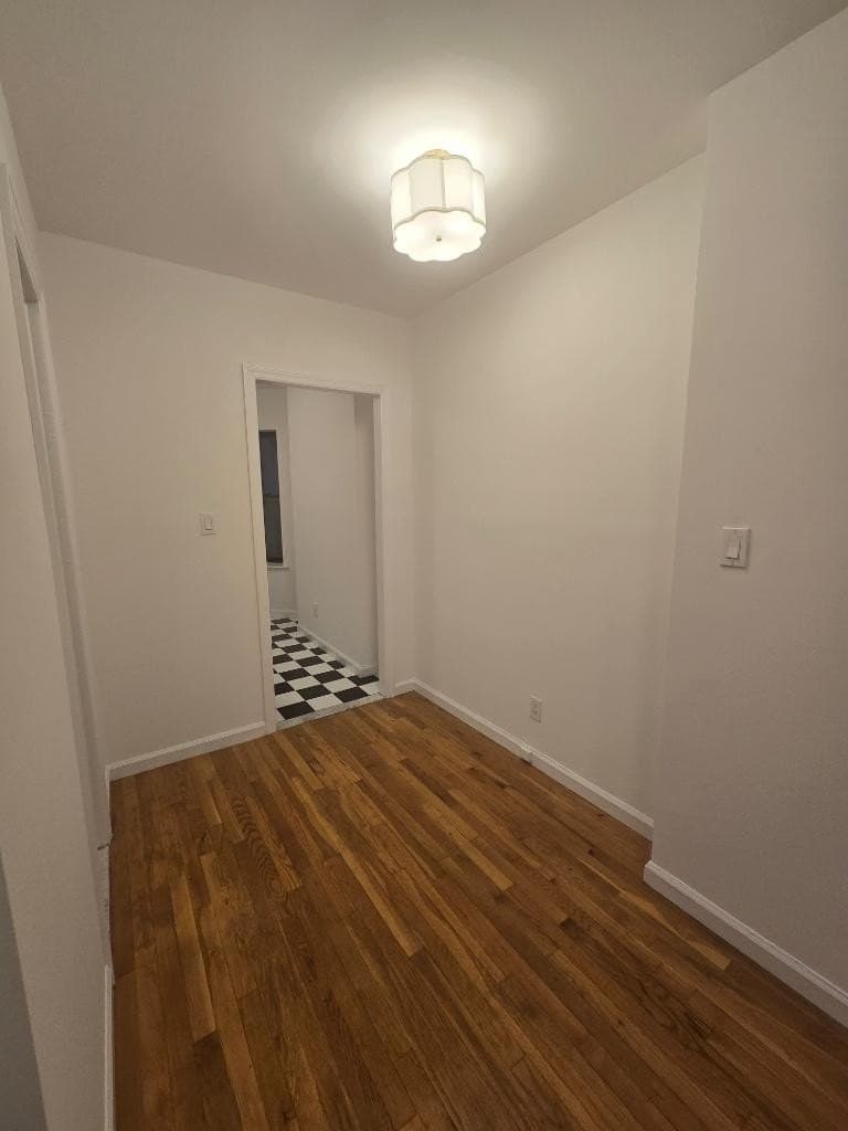 334 E 73rd St Apt 3A