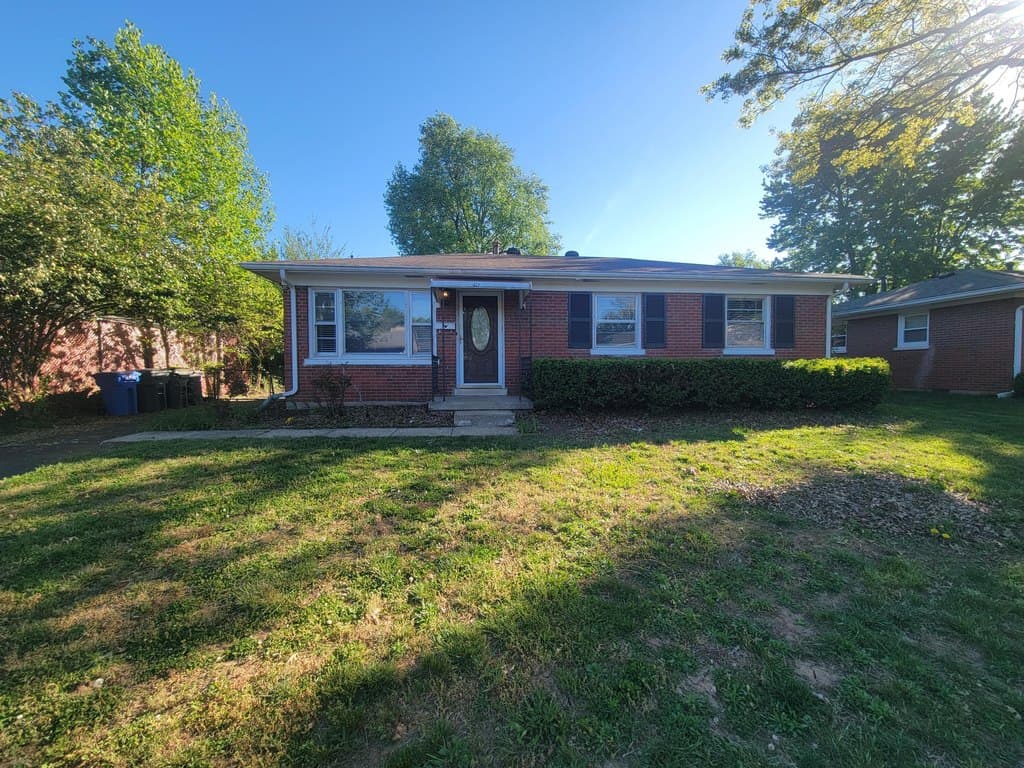 872 Tearose Dr