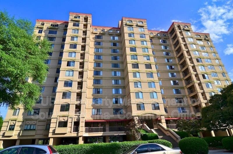1600 Park Cir Apt 1102