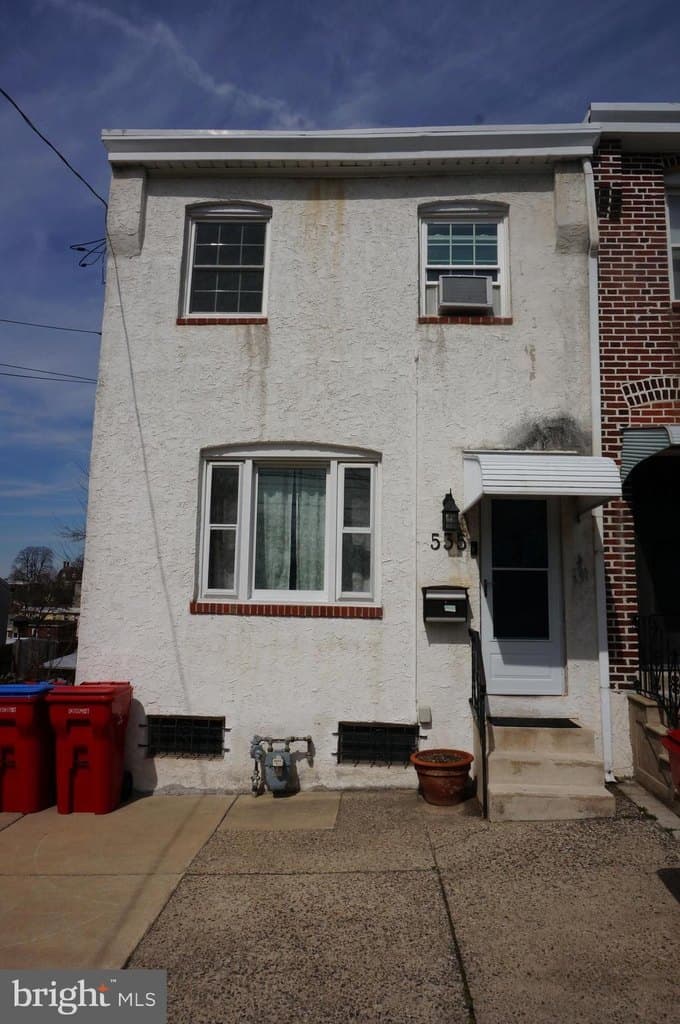 535 Sandy St