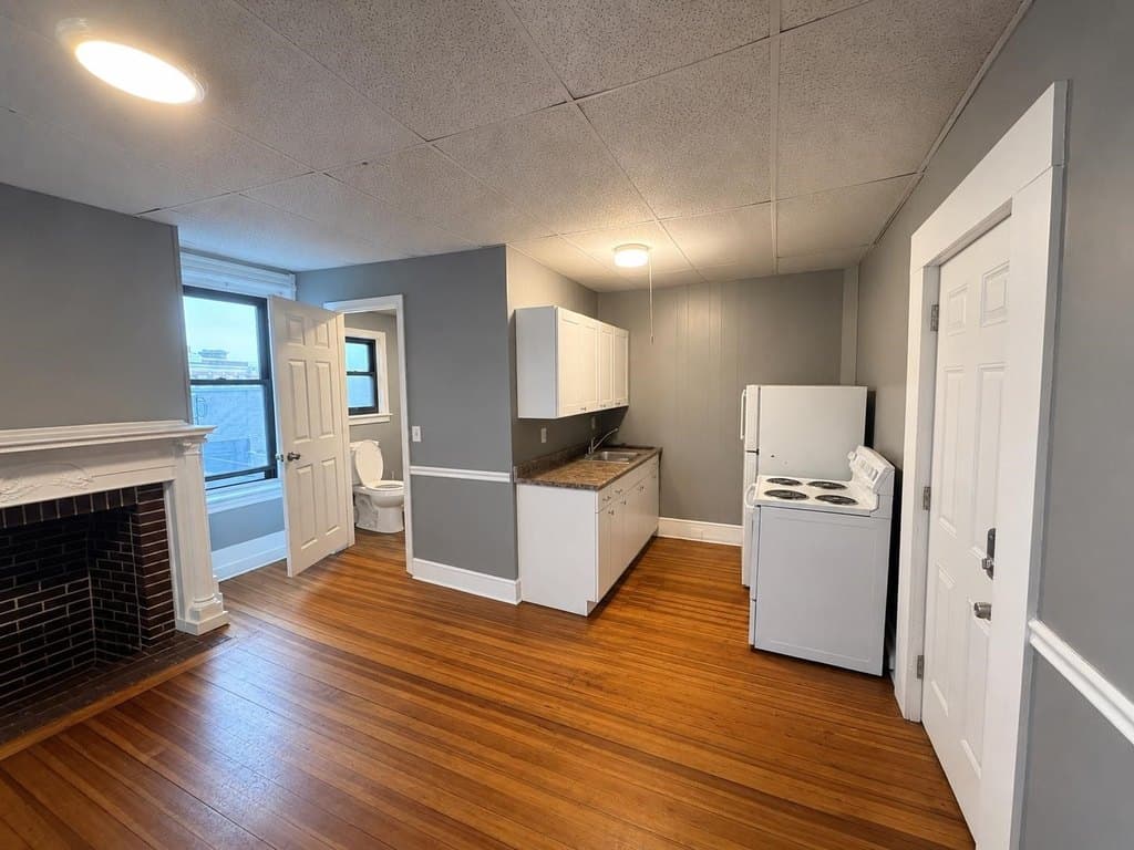 10-12 Vernon St Unit 301