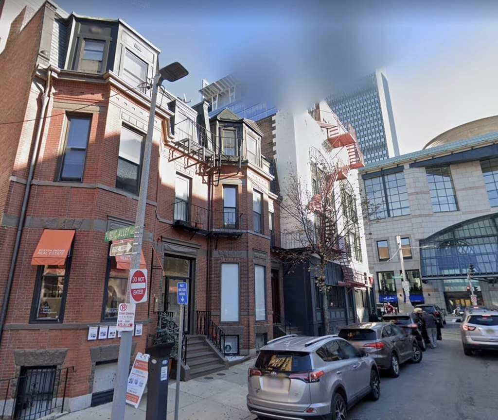 49 Gloucester St Apt 2