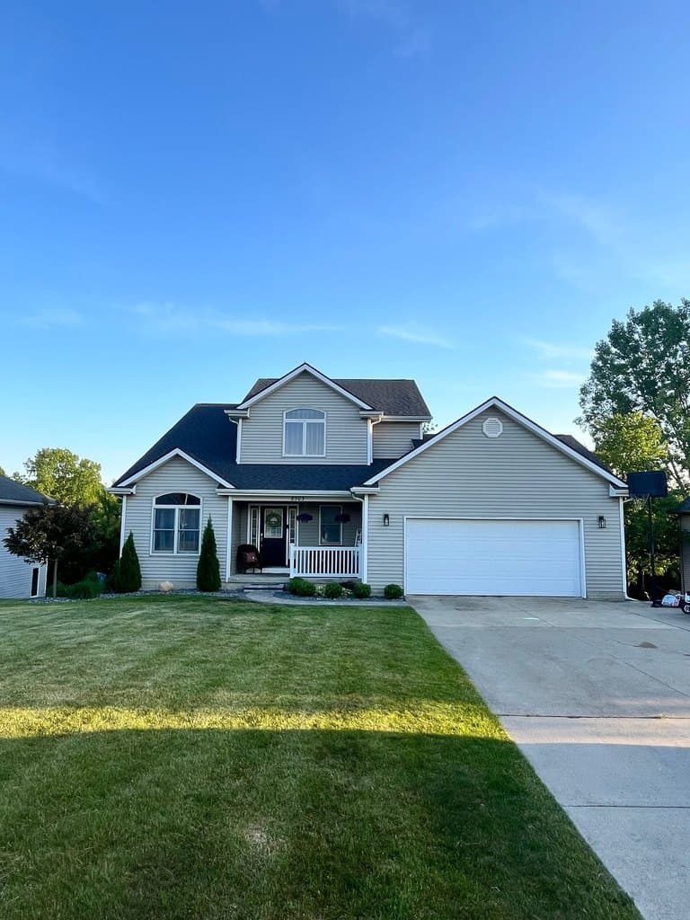 8303 Old Harbor