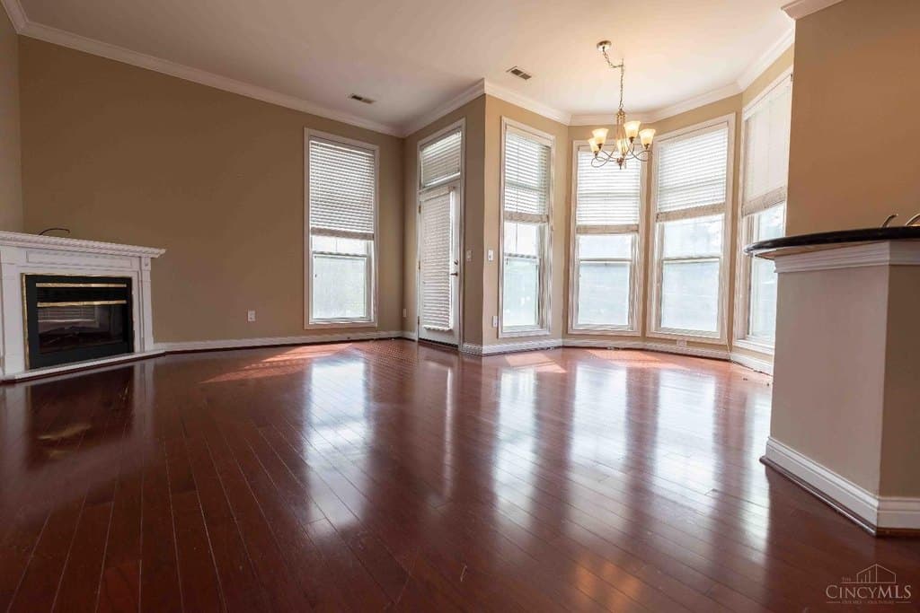 252 Stetson St Apt 301