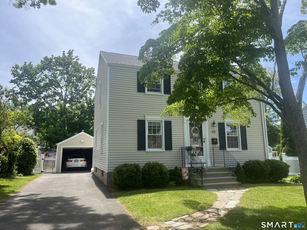65 Buell St