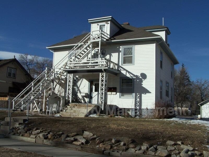 1825 12th Ave Apt 1