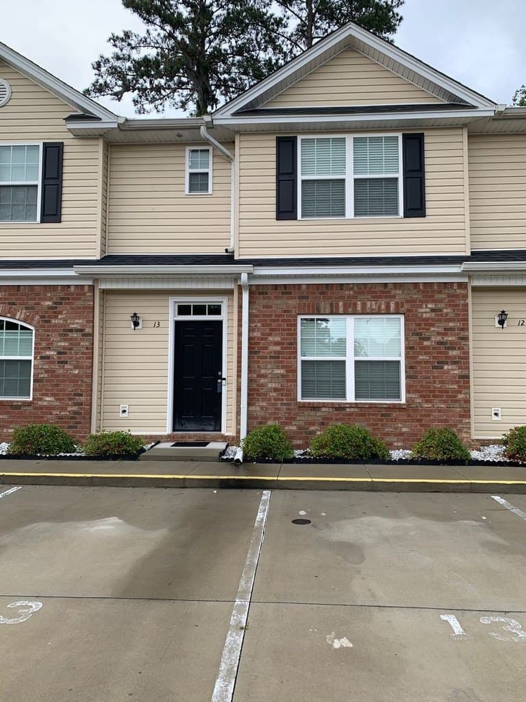 400 Tibet Ave Apt 13