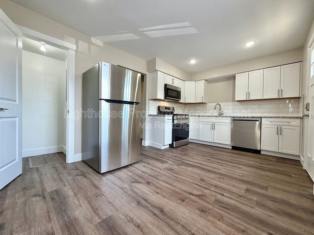 2875 Taft Ave SW Apt 8