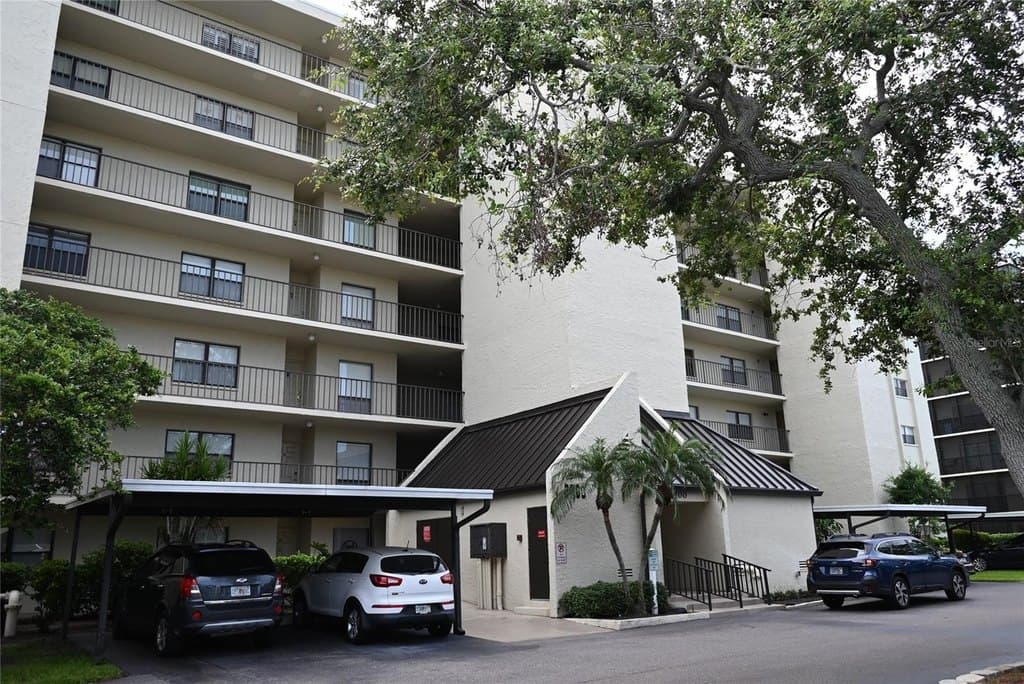 2700 Cove Cay Dr Unit 1-5