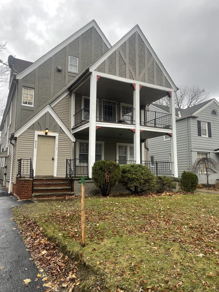 3666 Tolland Rd