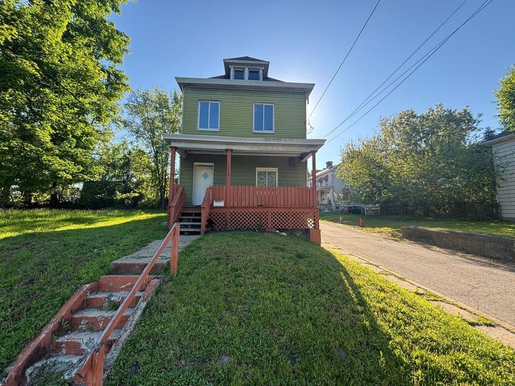 3620 Grenada St