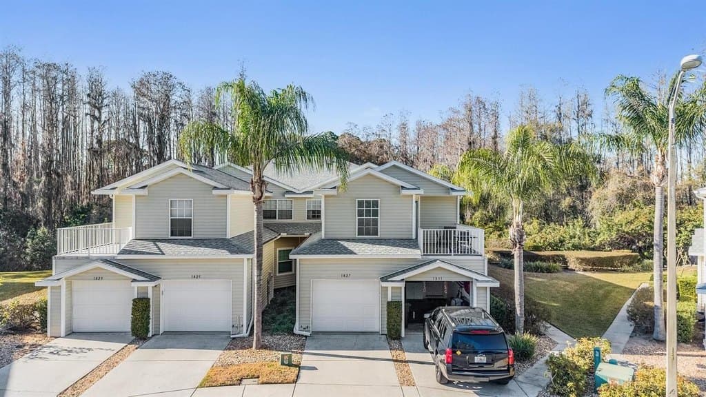 1827 Hammocks Ave Unit 1827