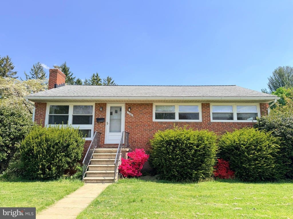 1307 Malbay Dr