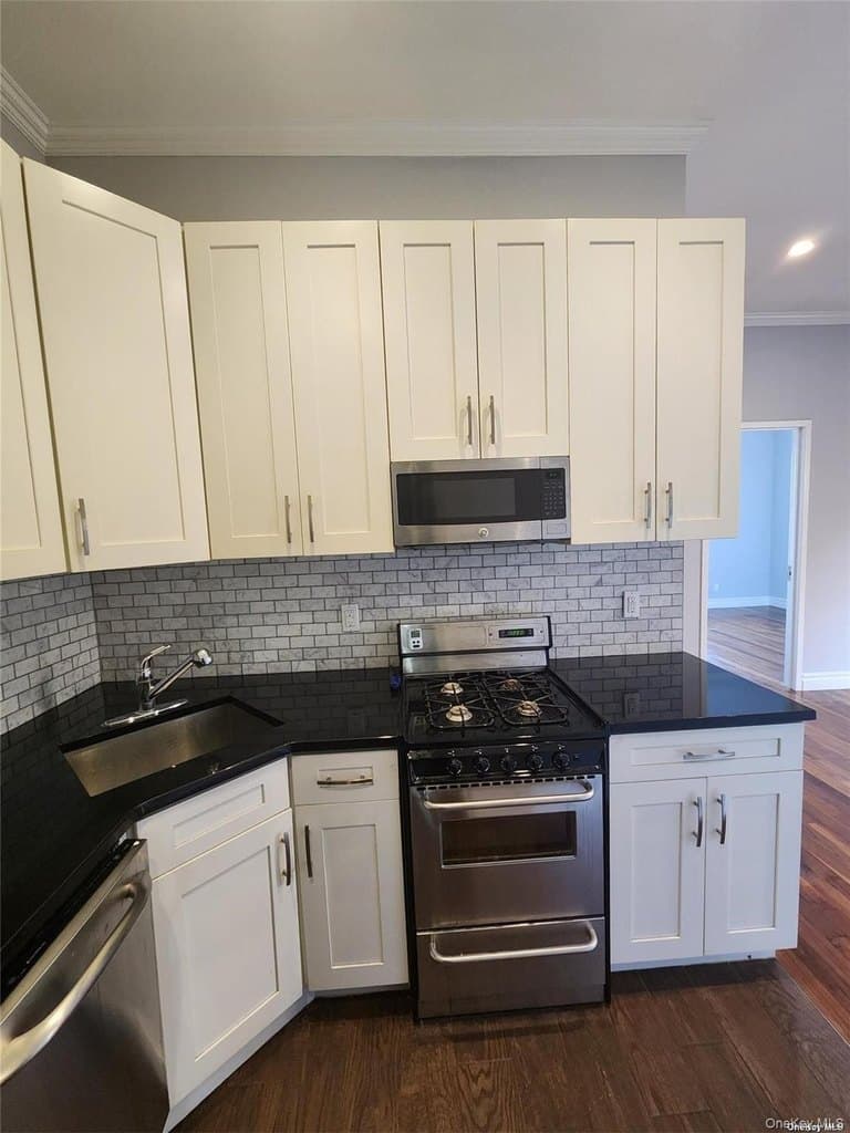 133 Lincoln Ave Apt D