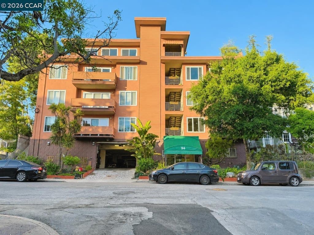 94 Bayo Vista Ave Apt 305