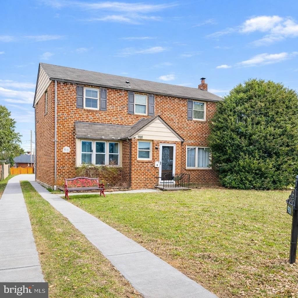 901 Cooke Ln