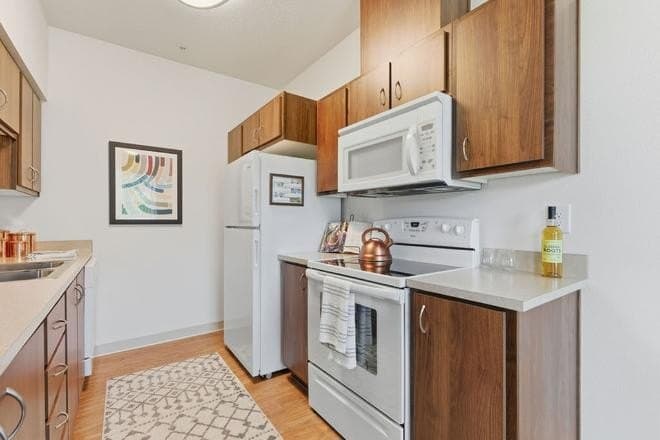7101 NE 109th St Apt M105
