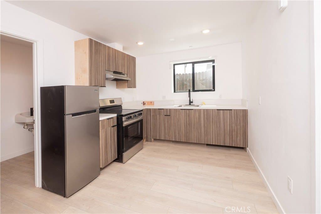 2341 Sheridan St