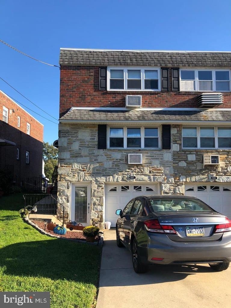 9317 Cottage St Unit 1