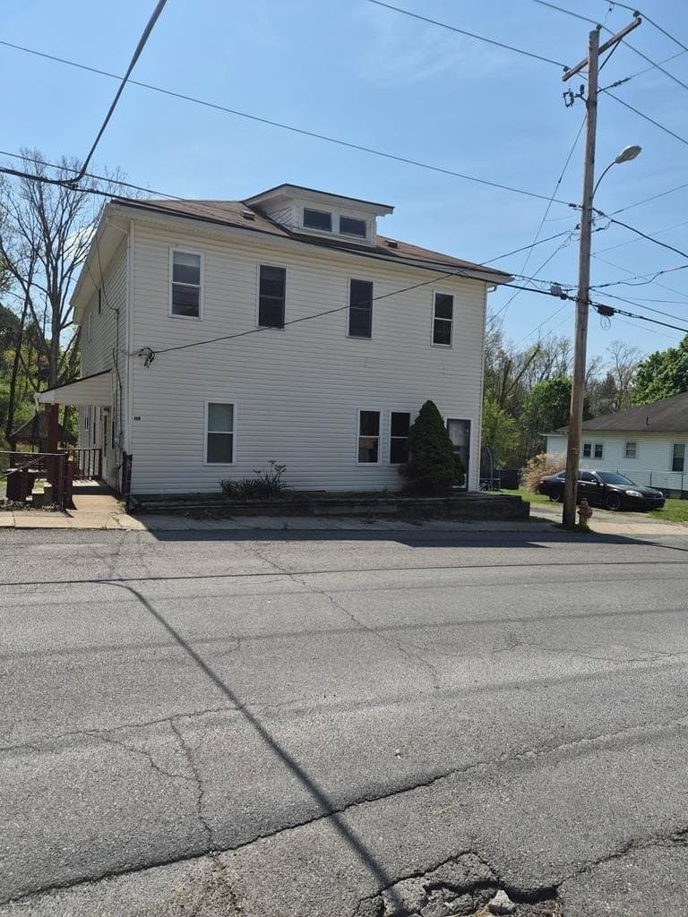 400 City Ave