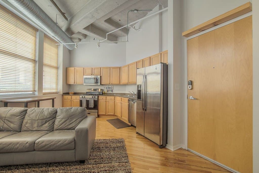 2107 Grand Ave Unit 408