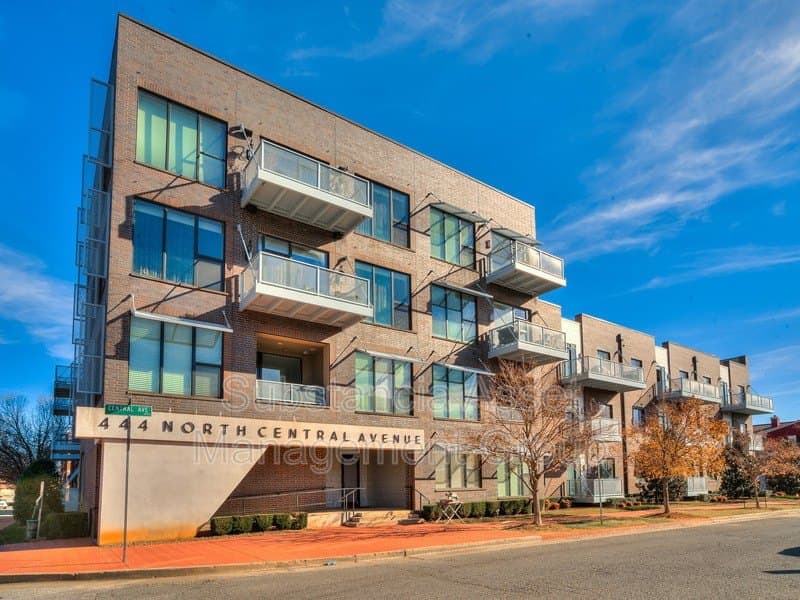 444 N Central Ave Apt 303