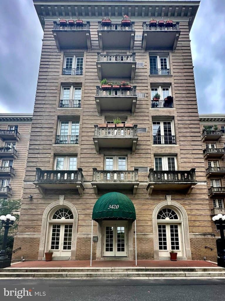 3420 16th St NW Apt 103