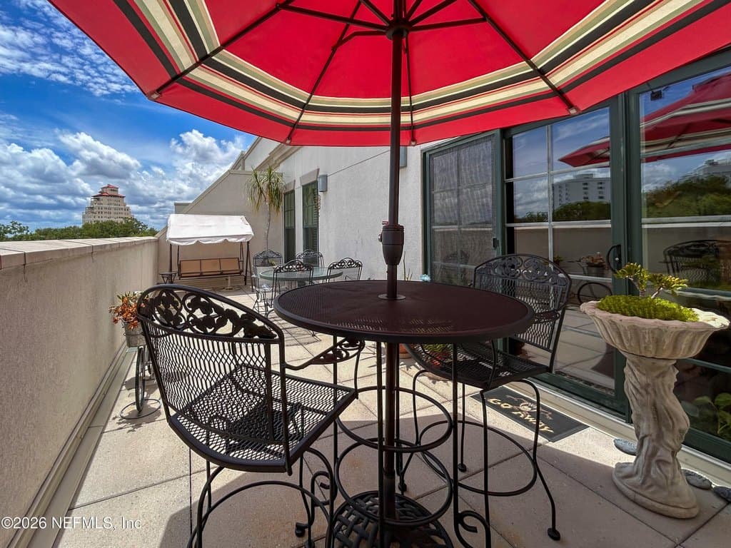 1661 Riverside Ave Apt 410
