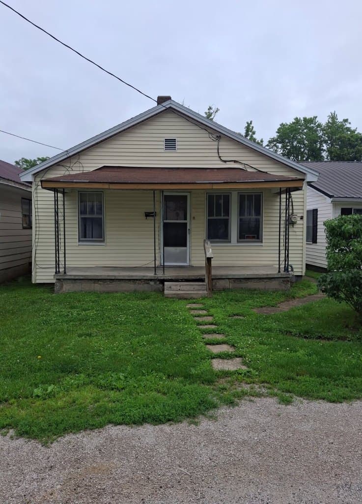 616 E Front St