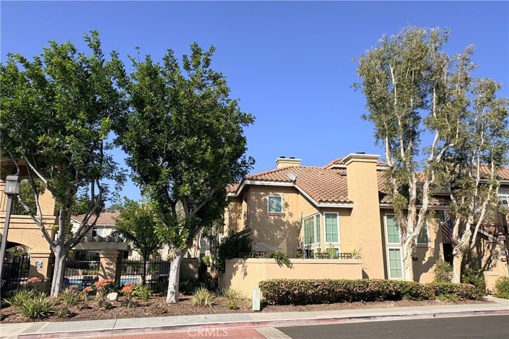 8215 E White Oak Rdg Unit 77