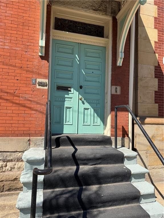 94 S 18th St Unit 2