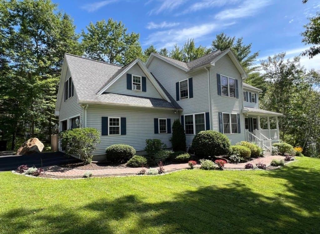 13 Sheffield Ave