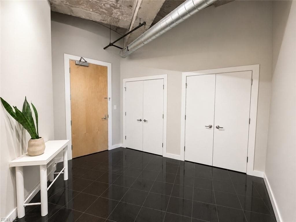 415 Saint Pauls Blvd Unit 606