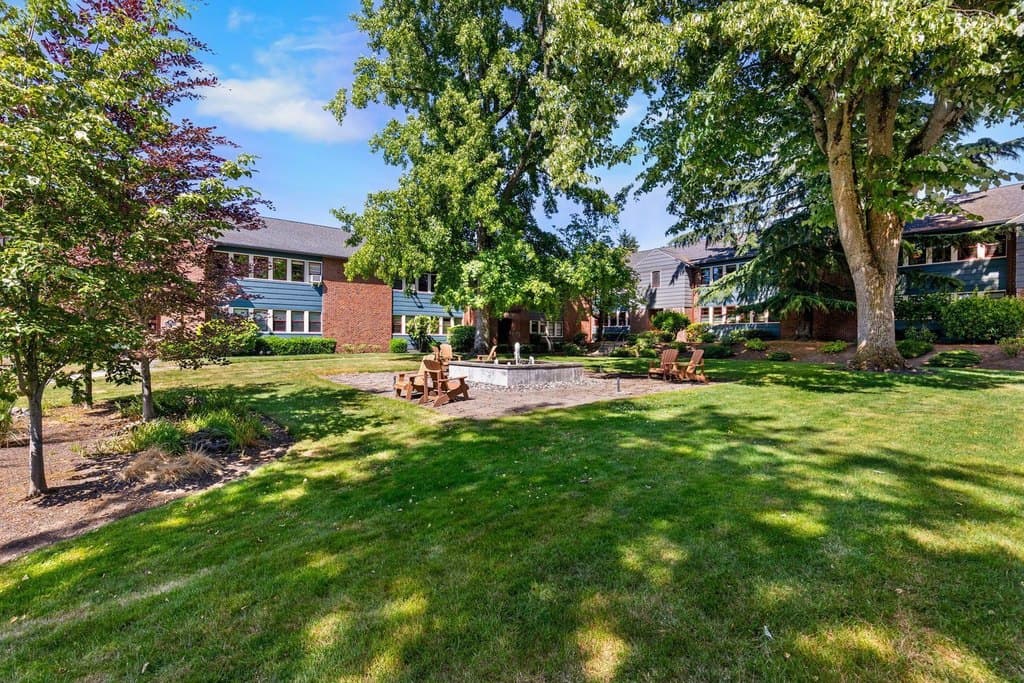 235 NE 61st Ave Unit 36