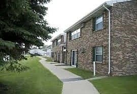 Crestview Manor Apartments