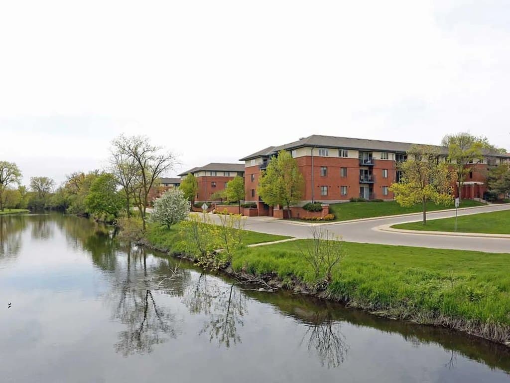 Riverwalk Apartments