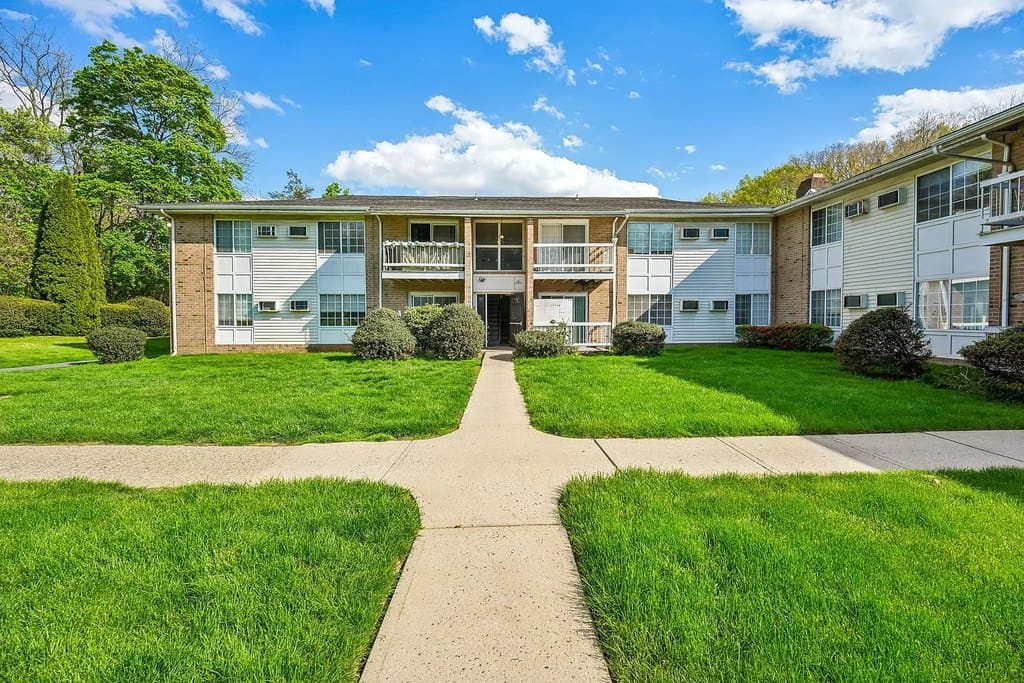 Southgate Apartments